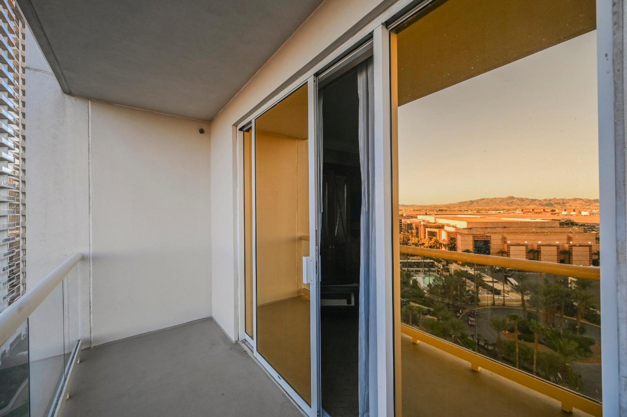 Stripviewsuites At Signature Las Vegas Bilik gambar